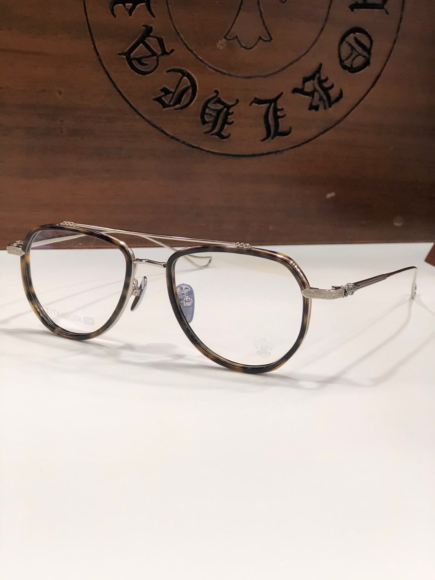 CHH Chrome Hearts Glasses Vintage Fashion Exquisite Titanium Ultra Light Toad Mirror