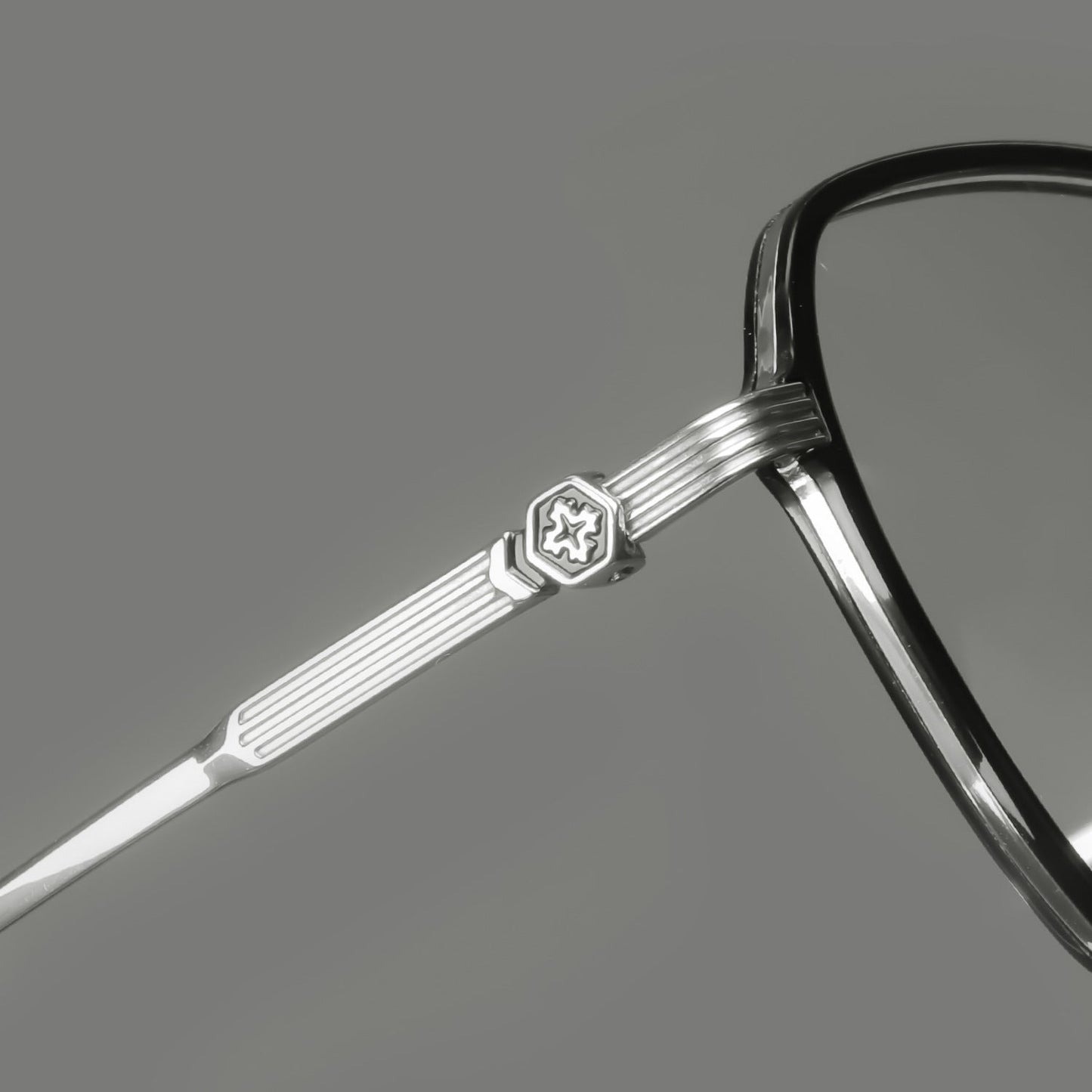 CHH Chrome Hearts Glasses Ultra Light Fashion Pure Titanium Glasses Frame