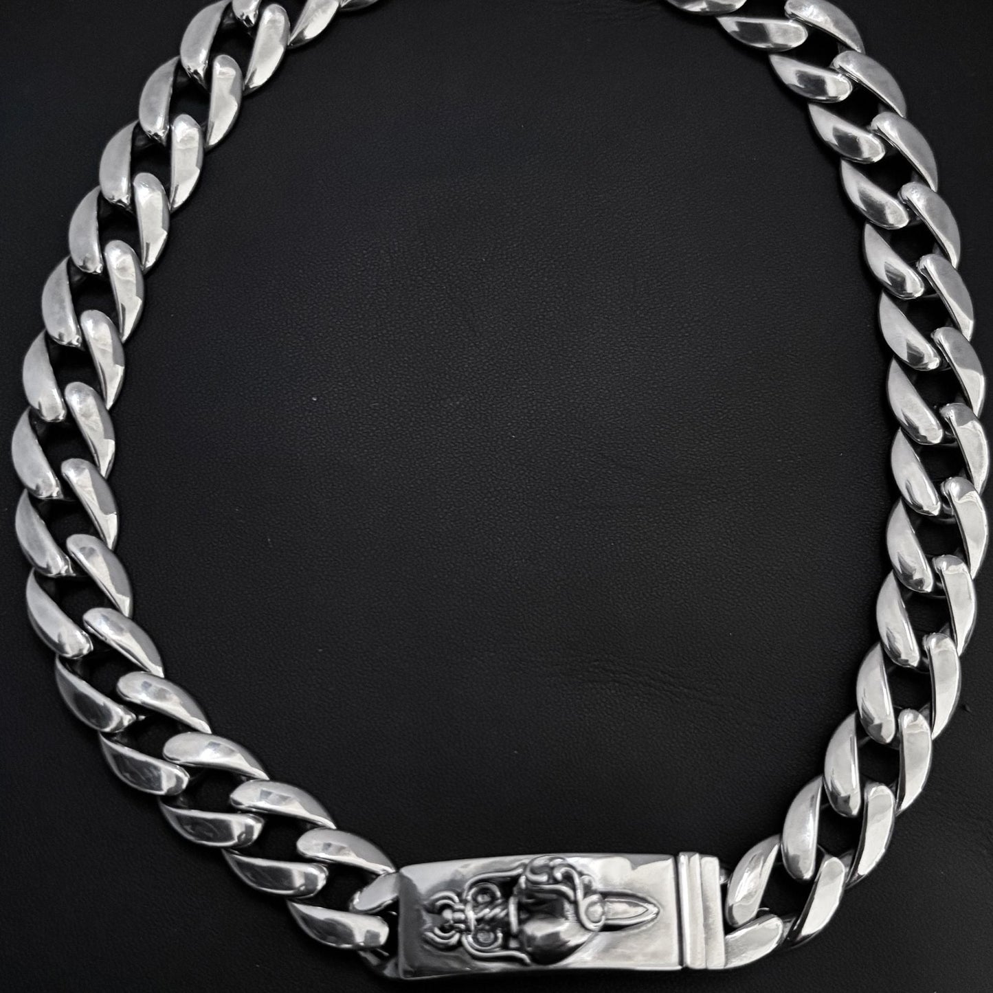 Chrome Hearts thick sword cross flower hip-hop necklace