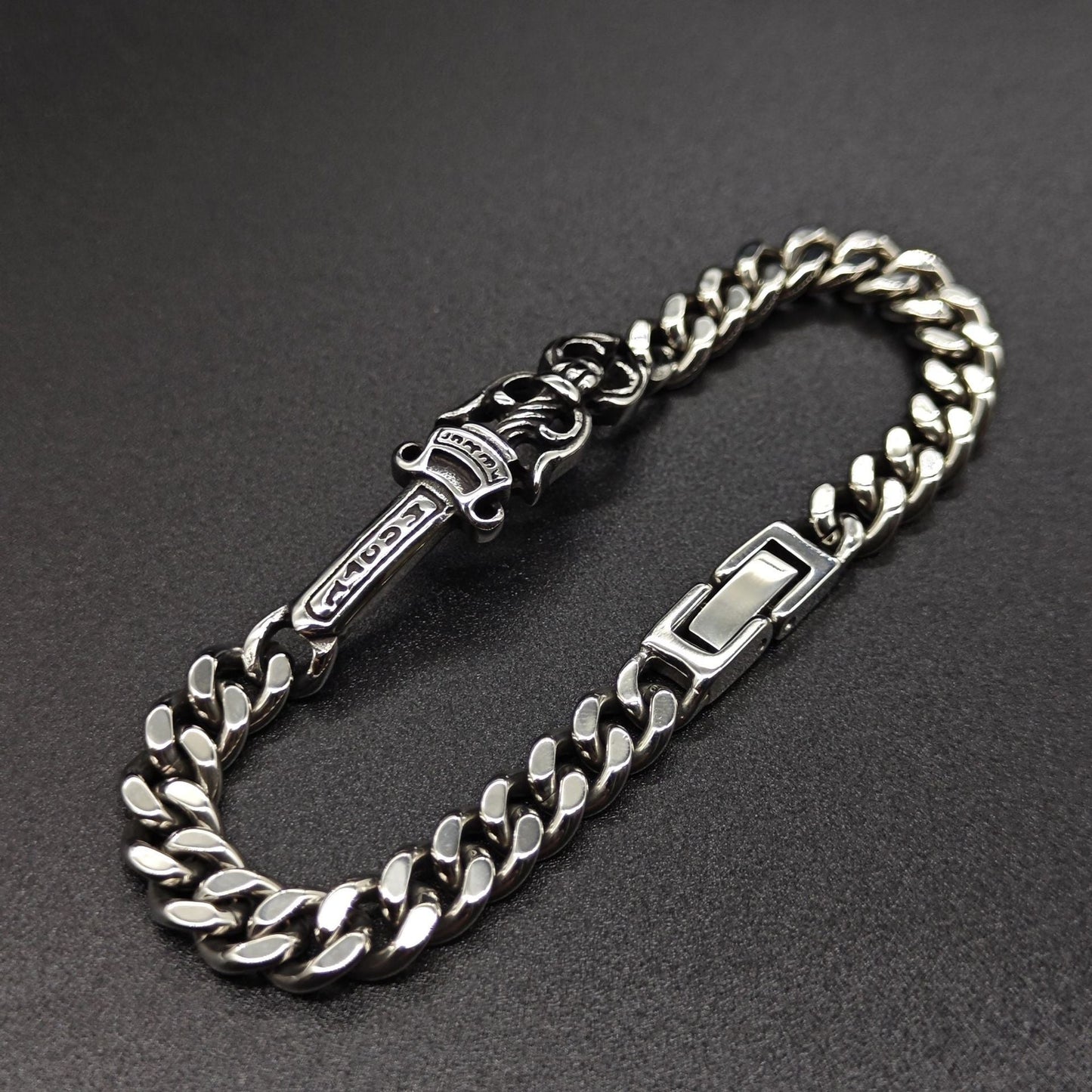 Chrome Hearts dagger ID Cuban link bracelet