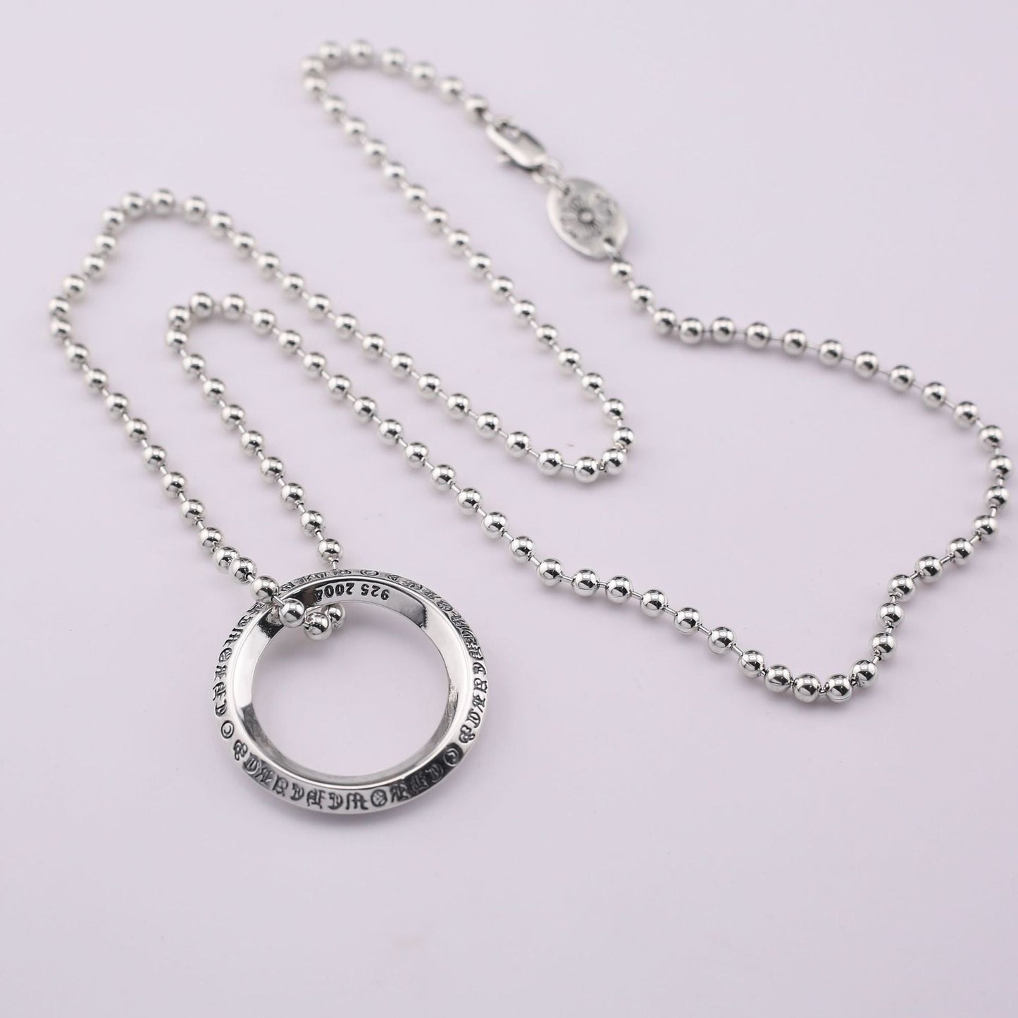 Chrome Hearts fashionable and creative ring pendant